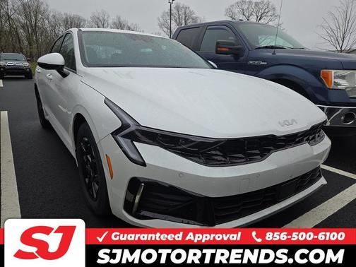 Snow White Pearl 2025 Kia K5 LXS