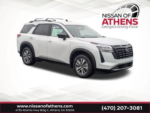 2026 Nissan Pathfinder SV