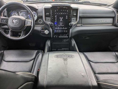 Bright White Clearcoat 2020 RAM 1500 Limited