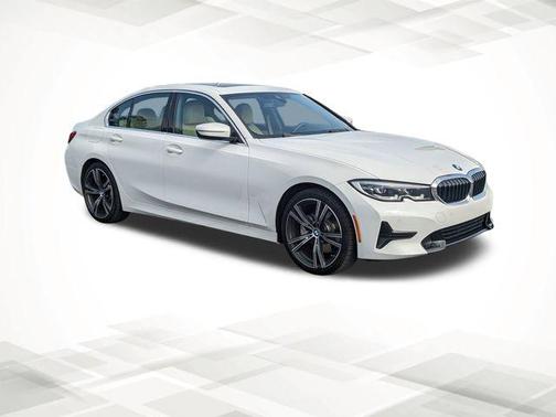 2021 BMW 330 i