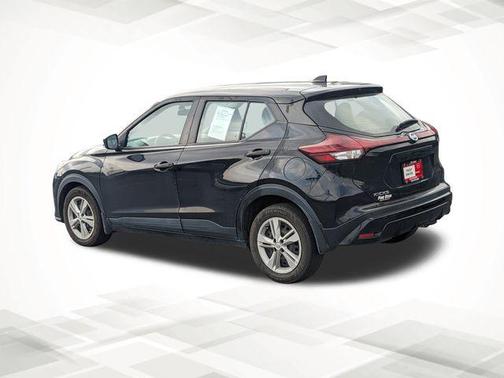 2021 Nissan Kicks S