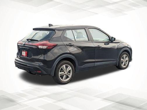 2021 Nissan Kicks S