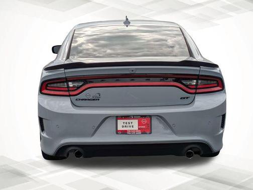 Smoke 2022 Dodge Charger GT