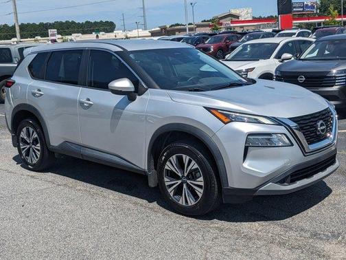 2022 Nissan Rogue SV