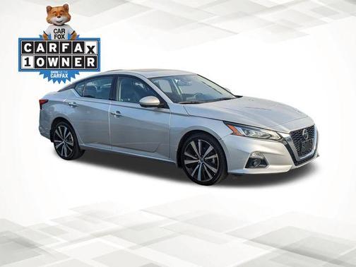 2022 Nissan Altima 2.5 Platinum