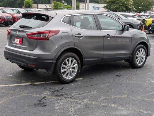 Gun Metallic 2020 Nissan Rogue Sport S