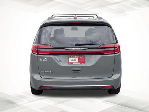 Gray Clearcoat 2022 Chrysler Pacifica Touring-L