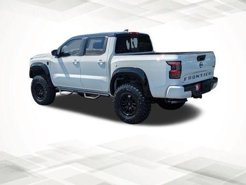 Glacier White 2026 Nissan Frontier SV