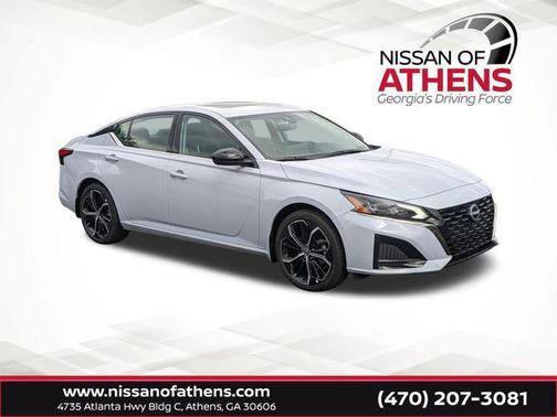 2025 Nissan Altima SR