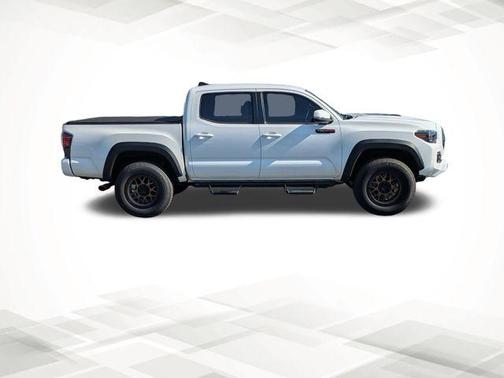 Super White 2018 Toyota Tacoma TRD Pro