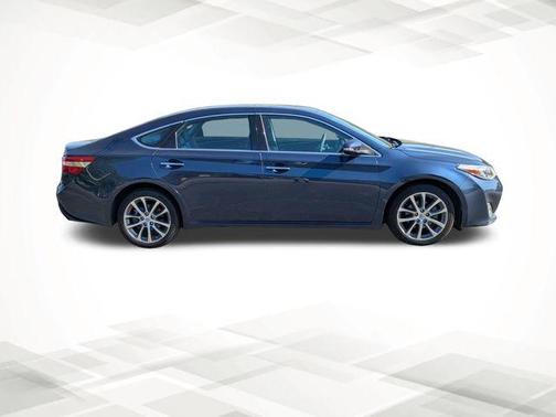 Pearl 2015 Toyota Avalon XLE Touring