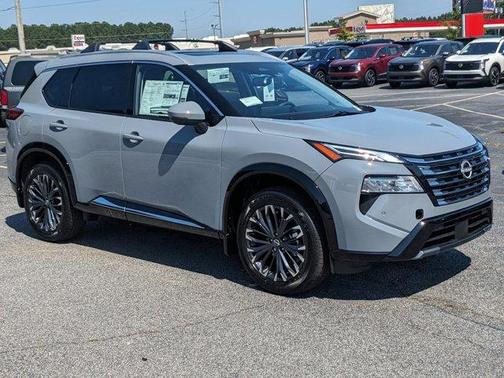 2025 Nissan Rogue Platinum