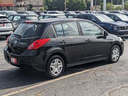 2011 Nissan Versa 1.8 S
