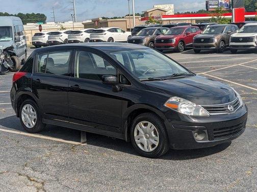 2011 Nissan Versa 1.8 S