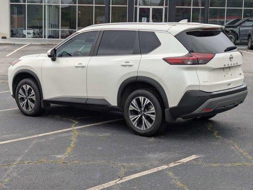 White 2023 Nissan Rogue SV