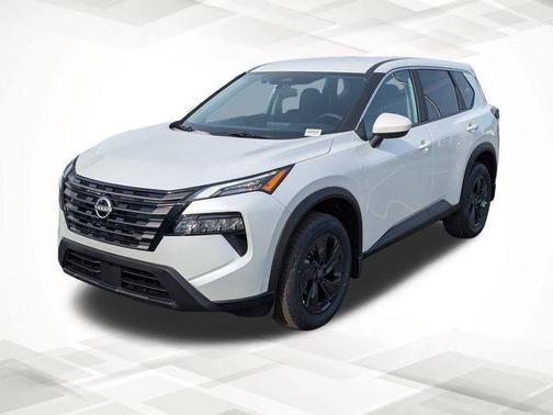 Everest White P 2026 Nissan Rogue SV