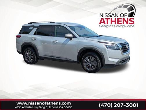Brilliant Silver Metallic 2025 Nissan Pathfinder SV