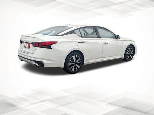 2022 Nissan Altima 2.5 SL