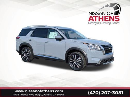 2025 Nissan Pathfinder Platinum
