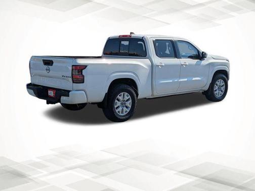 Glacier White 2022 Nissan Frontier SV