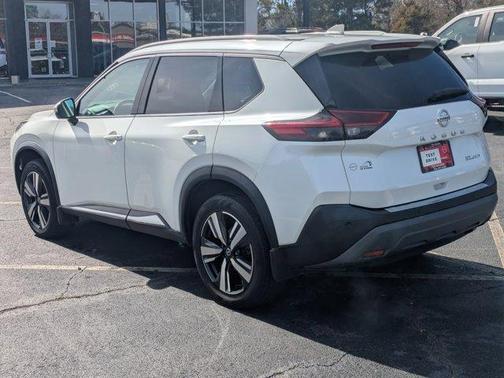 2021 Nissan Rogue SL