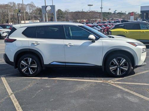 2021 Nissan Rogue SL