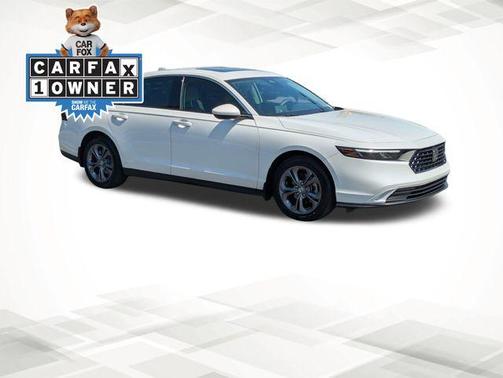 White 2024 Honda Accord EX