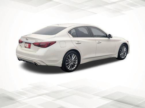 2024 INFINITI Q50 LUXE