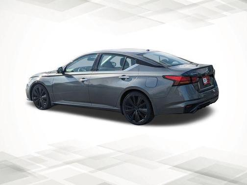 2020 Nissan Altima 2.5 Platinum