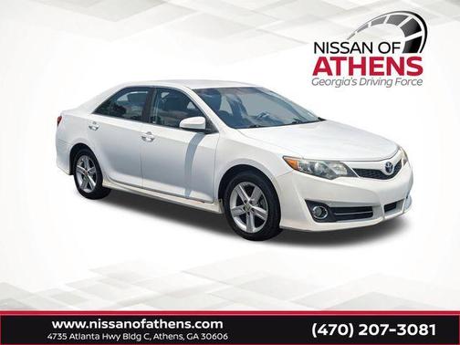 2014 Toyota Camry SE