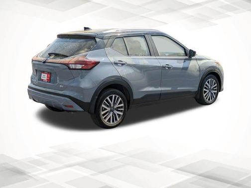 Boulder Gray Metallic 2024 Nissan Kicks SV