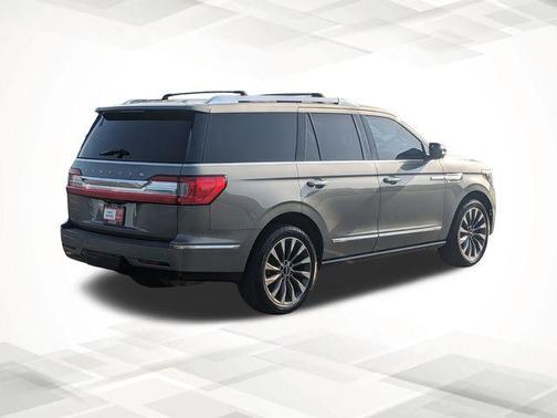 2019 Lincoln Navigator Select