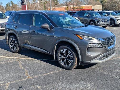 2021 Nissan Rogue SV