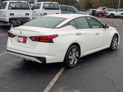 2022 Nissan Altima 2.5 S