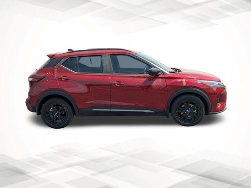 Scarlet Ember 2023 Nissan Kicks SR