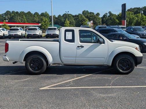 2021 Nissan Frontier S