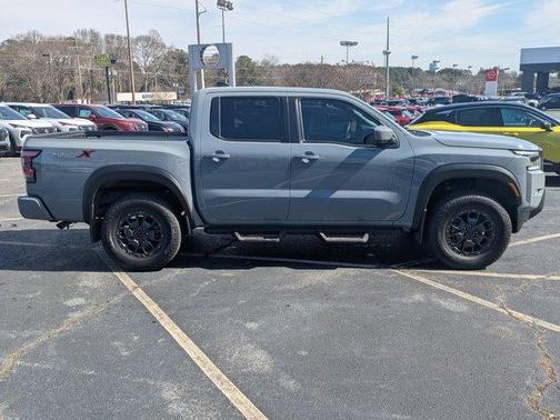 2023 Nissan Frontier PRO-X