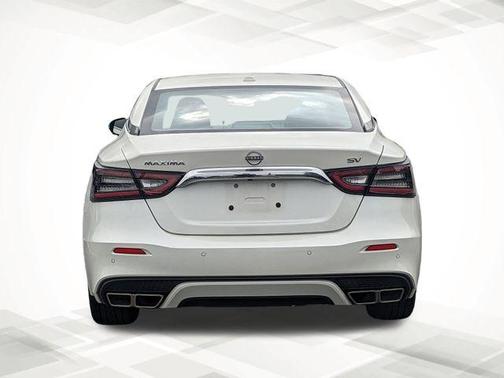 2023 Nissan Maxima SV