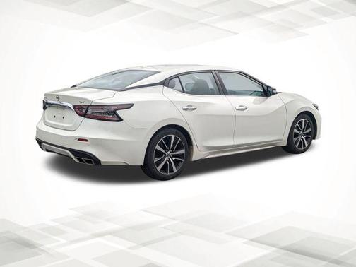 2023 Nissan Maxima SV
