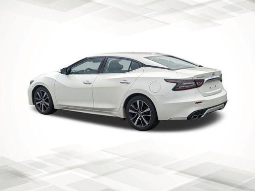 2023 Nissan Maxima SV