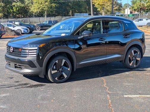 Super Black 2026 Nissan Kicks SR