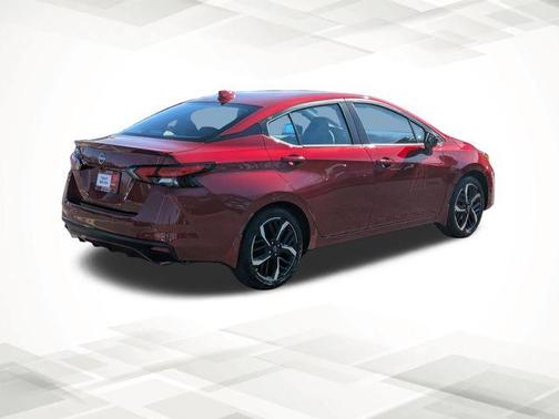 2025 Nissan Versa 1.6 SR