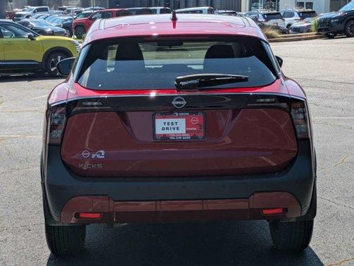 Scarlet Ember T 2025 Nissan Kicks SV