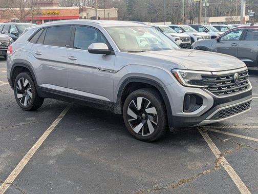 2024 Volkswagen Atlas Cross Sport 2.0T SE w/Technology