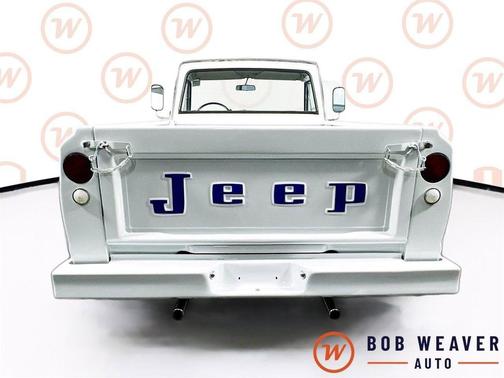 White 1972 Jeep J20 1