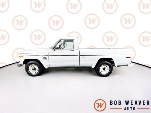 White 1972 Jeep J20 1