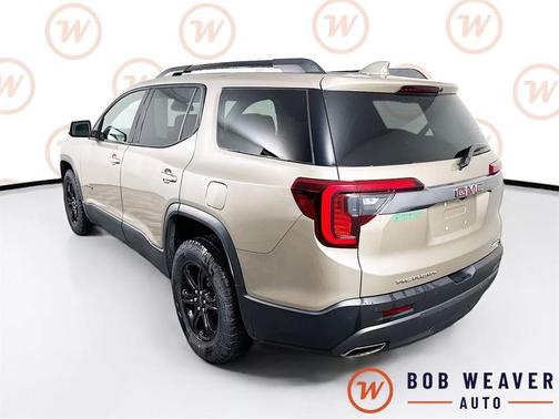 2023 GMC Acadia AWD AT4