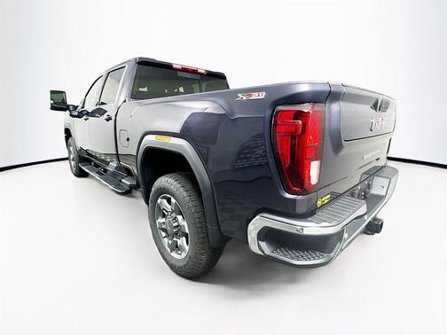 2025 GMC Sierra 2500 SLE
