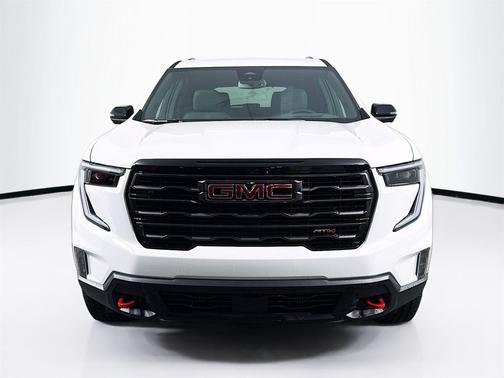 2025 GMC Acadia AWD AT4