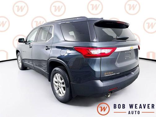 Graphite Metallic 2019 Chevrolet Traverse LT Cloth